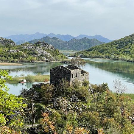 Dodosi Lake House Puro 빌라 외부 사진